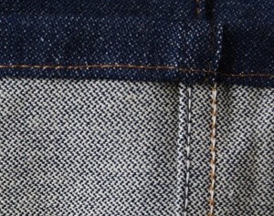 Tissage Broken Twill.