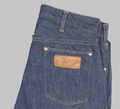 TCB Working Cat Hero Regular Straight 11,7oz one-washed. 